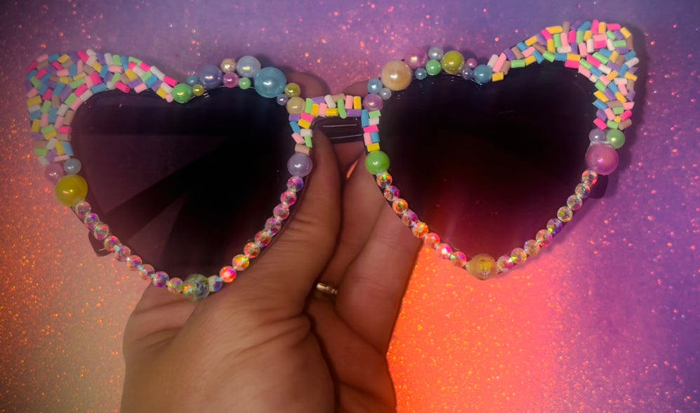 Heart shaped sprinkle sunglasses