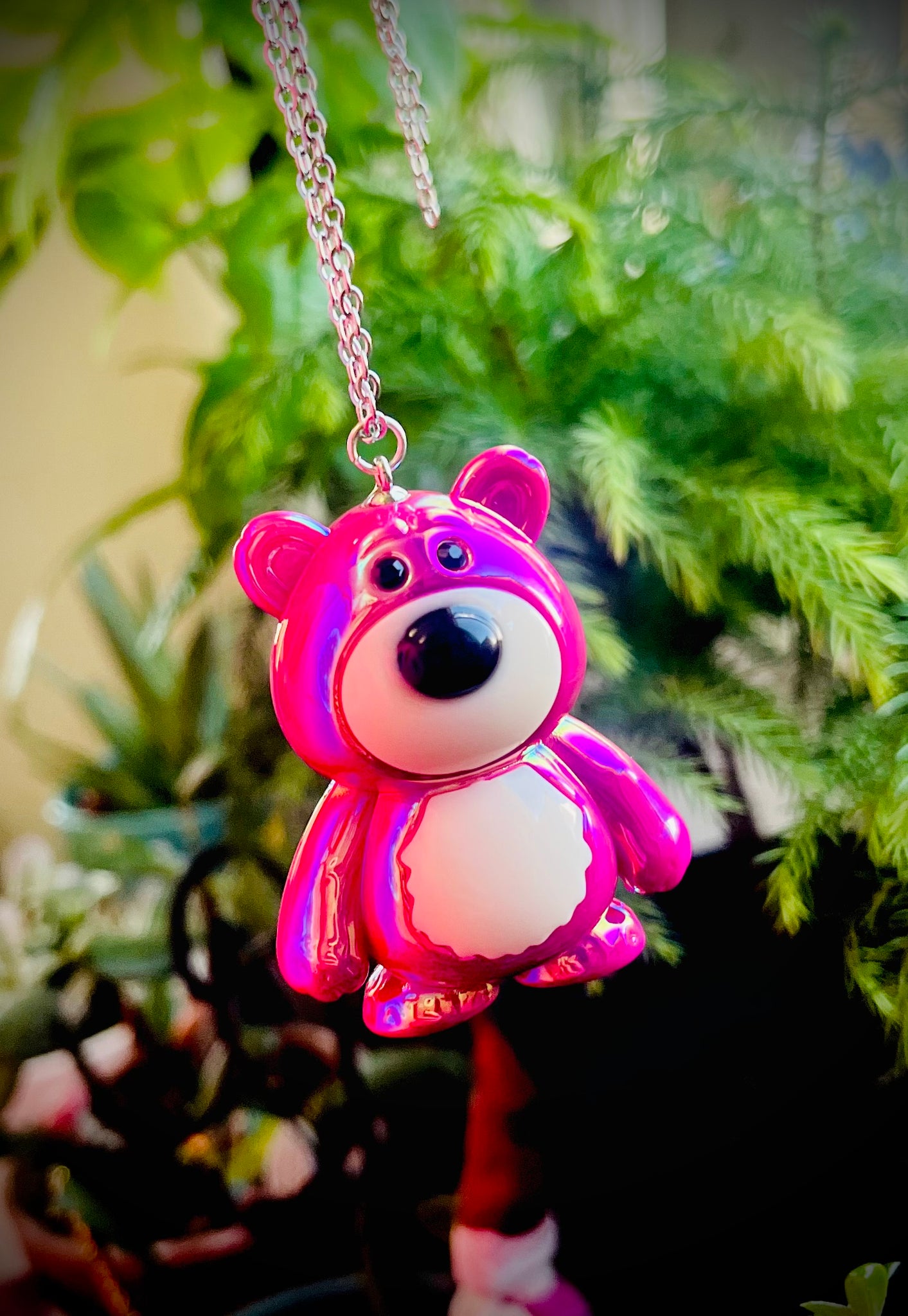 Chunky bear necklace