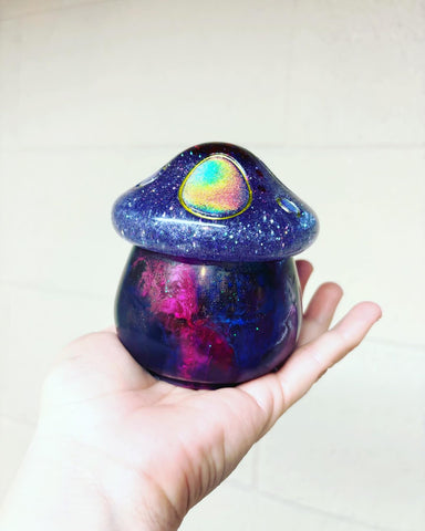Mushroom storage jar