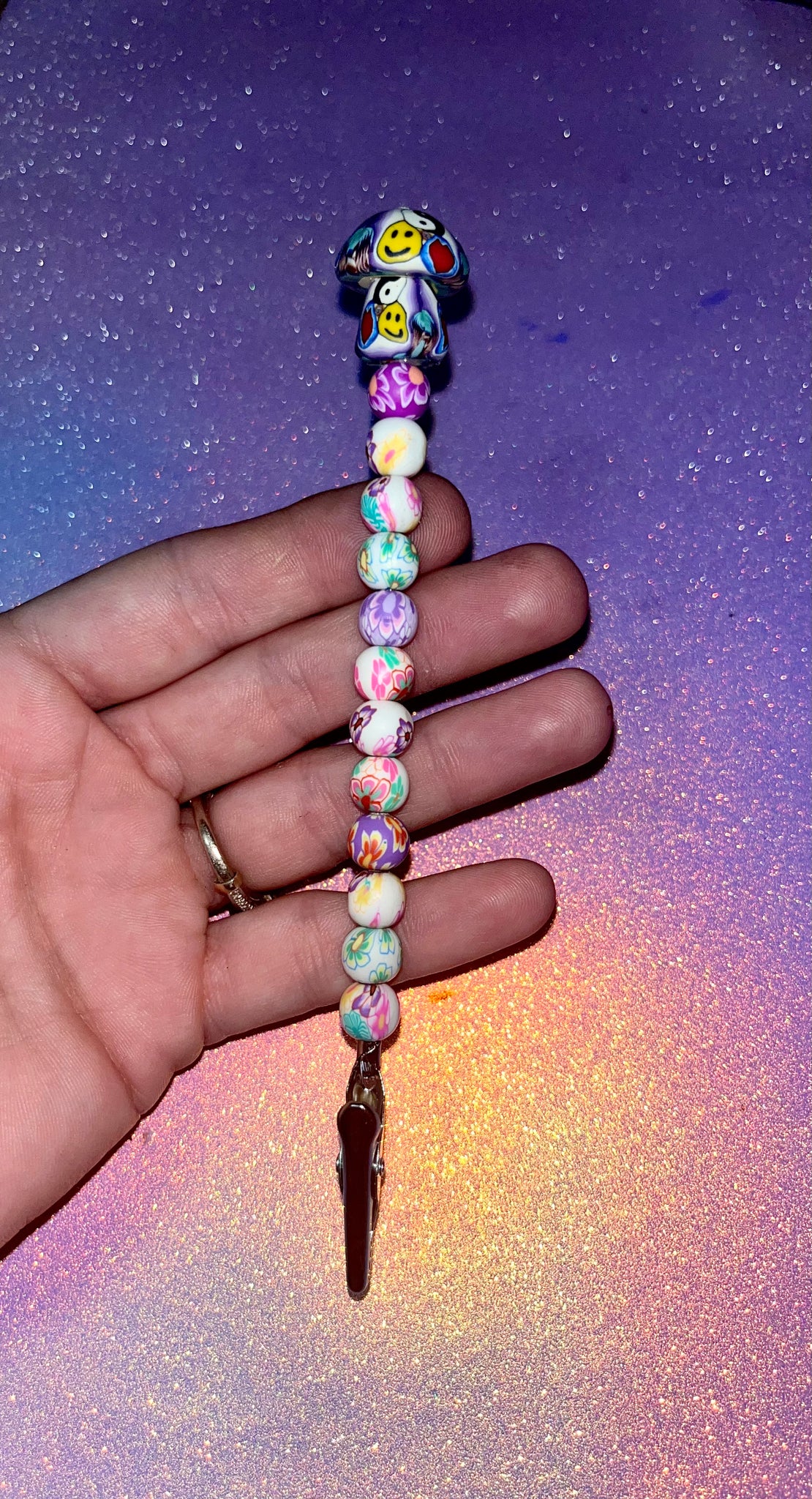 Vintage Mushie roach clip