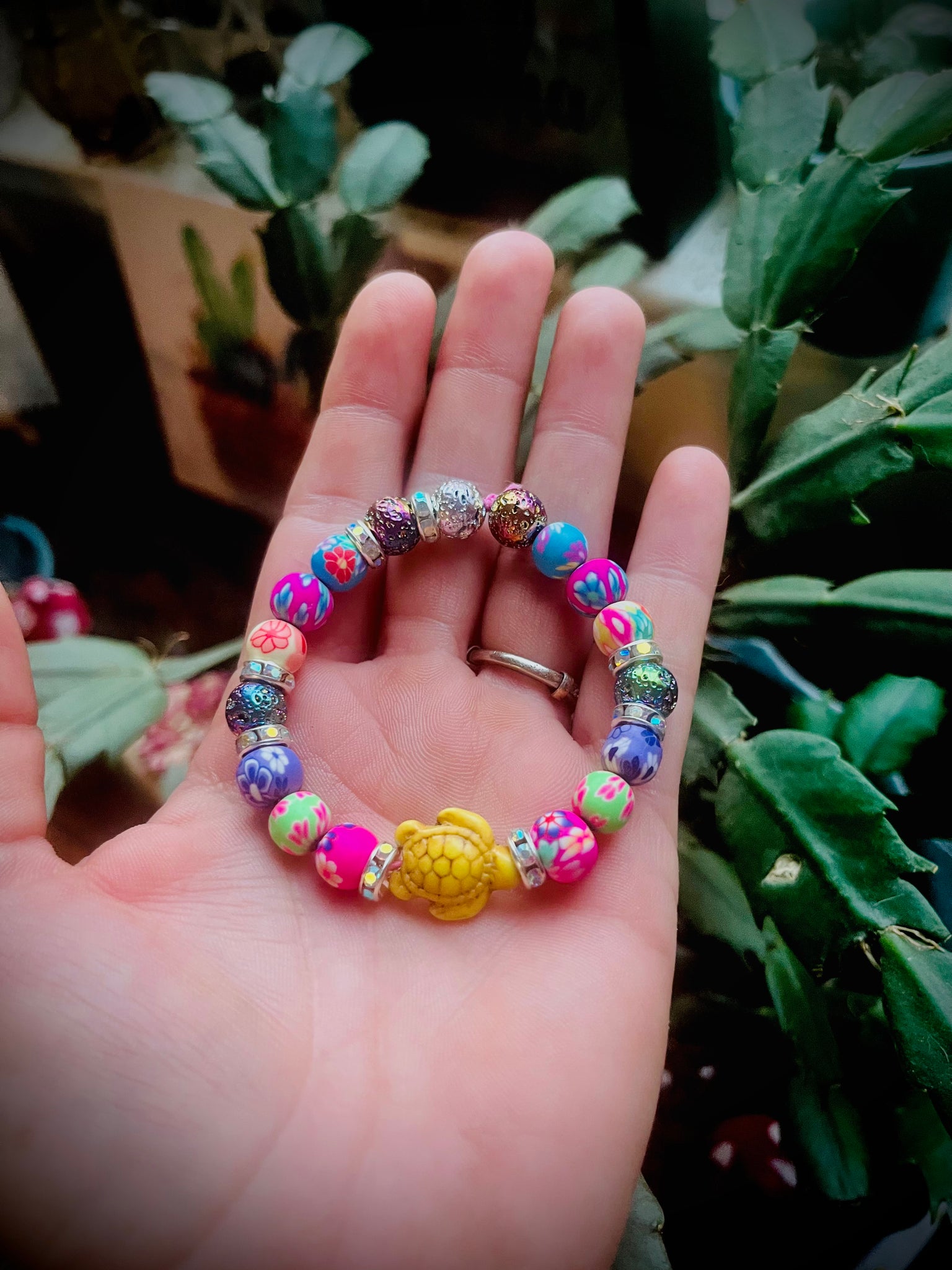 Yellow turtle beaded bracelet