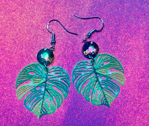 Green monstera leaf earrings