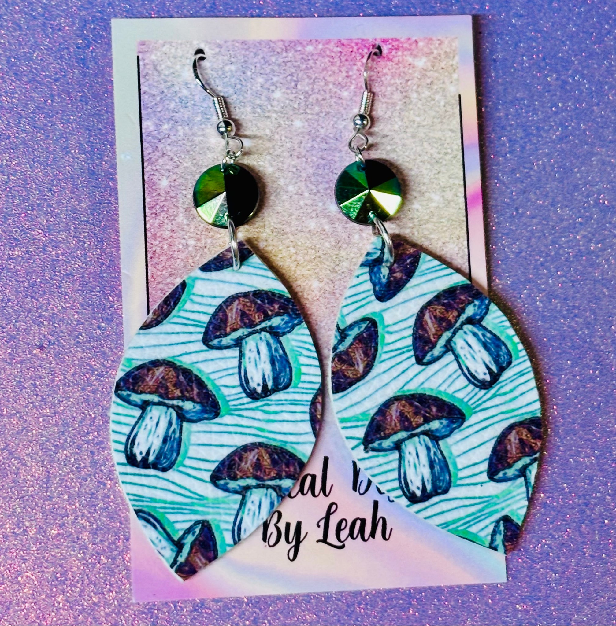 Trippy mushroom earrings