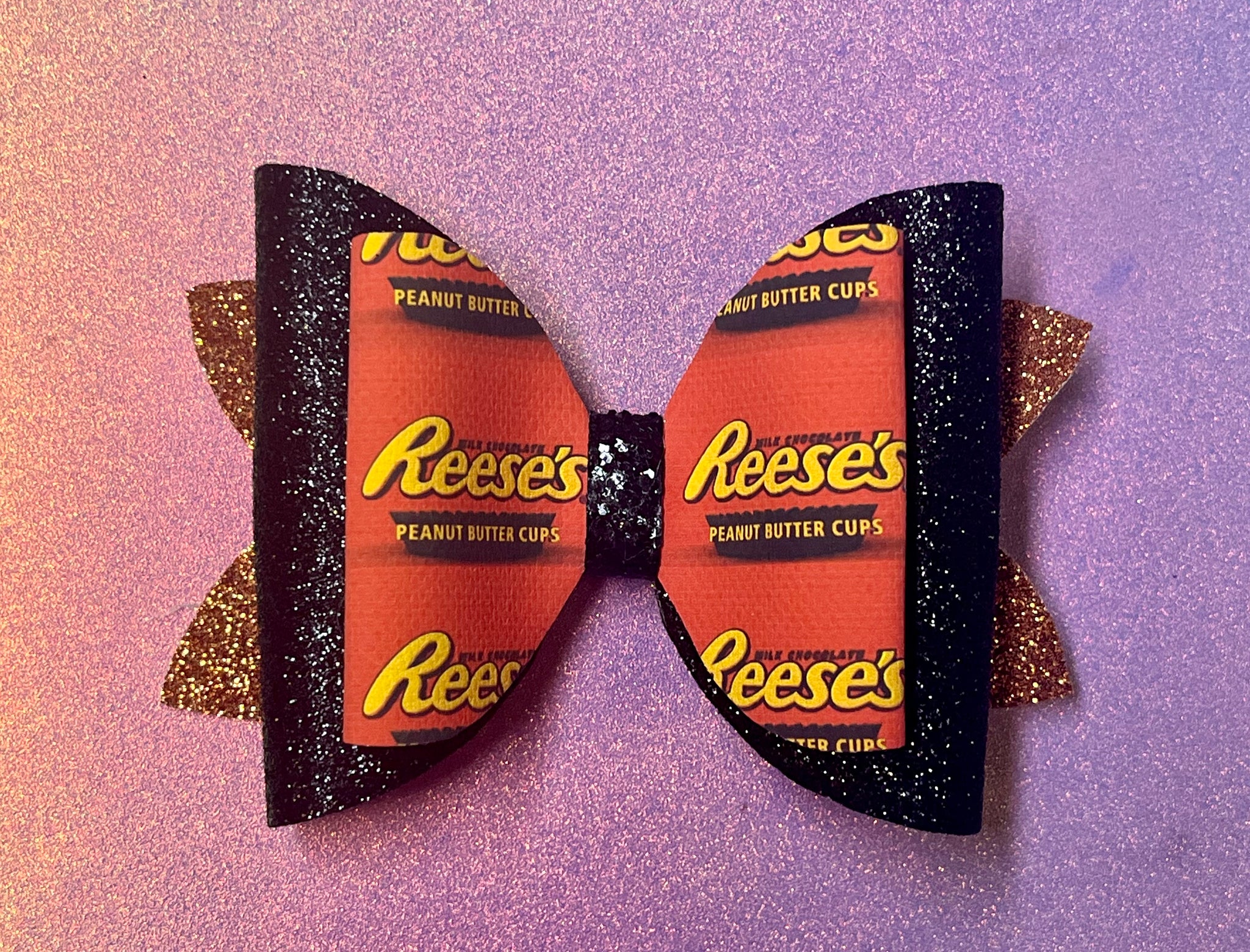 Peanut butter cup bow