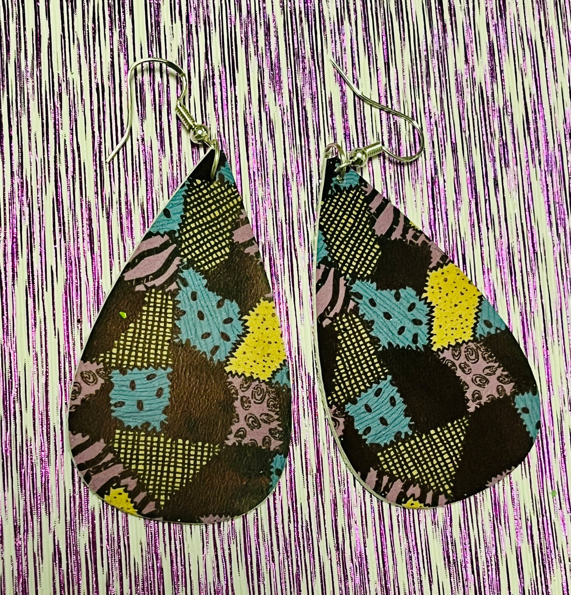 Sally skellington dangle earrings