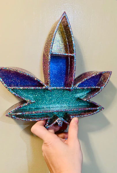 light up pot leaf resin shelf
