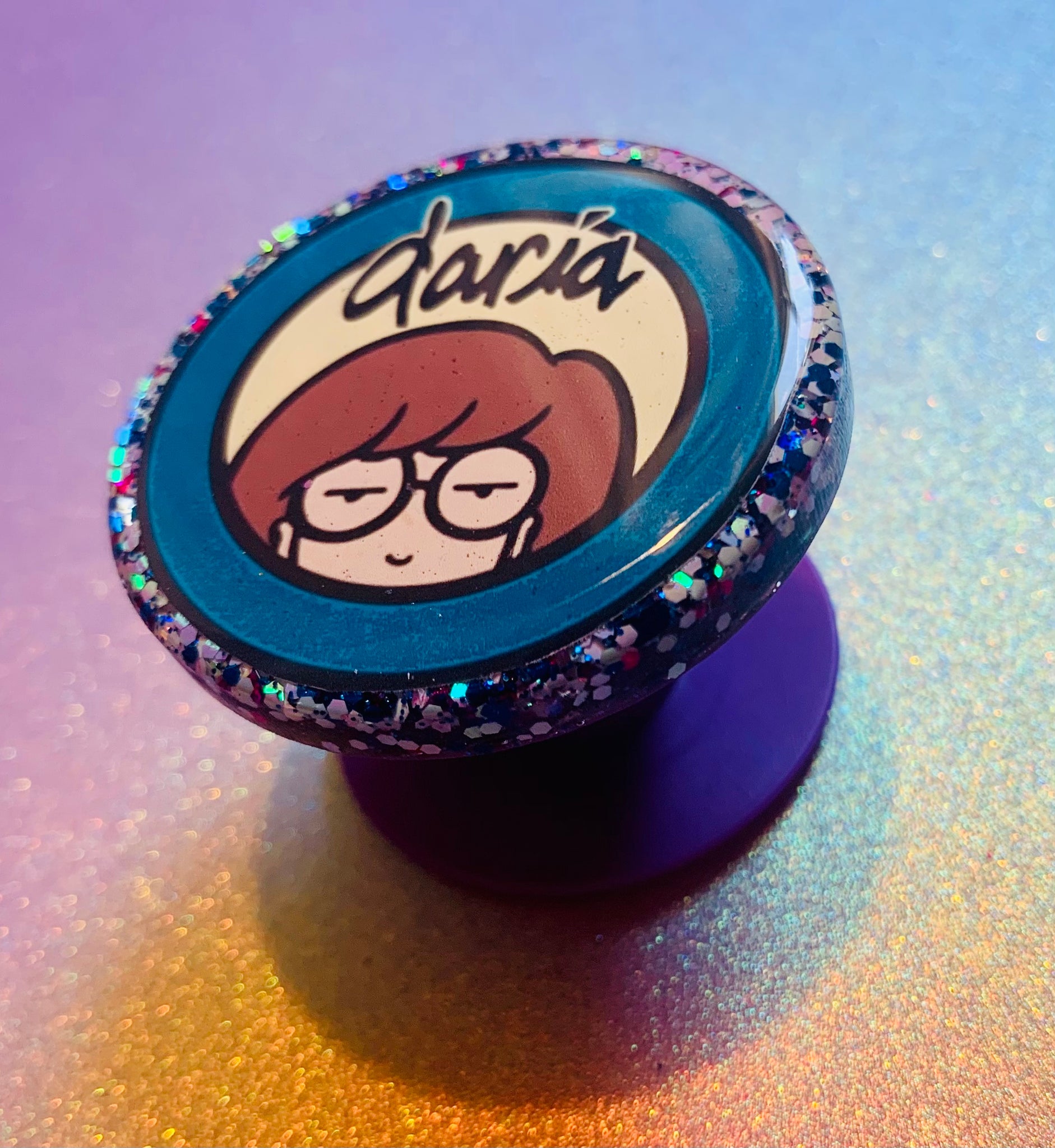 Daria phone grip